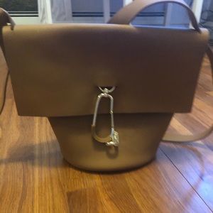 Zac Posen mini tan bucket crossbody leather pur…